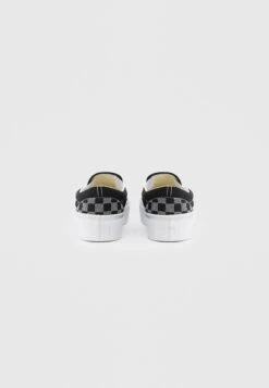 Vans CLASSIC - Trainers - Black -Modern Classic Shoes Store 010cb67204fb4a46b8c86691c60143e8