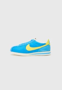 Nike Sportswear CORTEZ - Trainers - Midnight Navy/white -Modern Classic Shoes Store 0118d06a4cae4d0190d81cfe312d2e8d