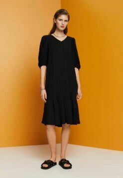 Edc By Esprit Strukturiertes - Day Dress -Modern Classic Shoes Store 01b4bc77a8cb4ec9b65a7722ed73a5e8