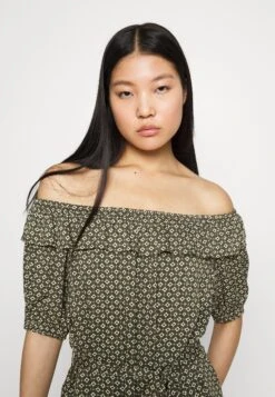 Pepe Jeans Flanche - Day Dress 9 Pepe Jeans Flanche - Day Dress -Modern Classic Shoes Store 04519f8b8baf45d2a2de6a40f386d372