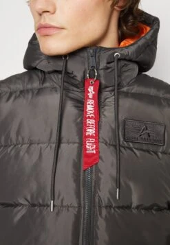 Alpha Industries Hooded Puffer Vest - Waistcoat - Grey Black 11 Alpha Industries Hooded Puffer Vest - Waistcoat - Grey Black -Modern Classic Shoes Store 06a6c763c4e44f21aeedfe930ef93d03