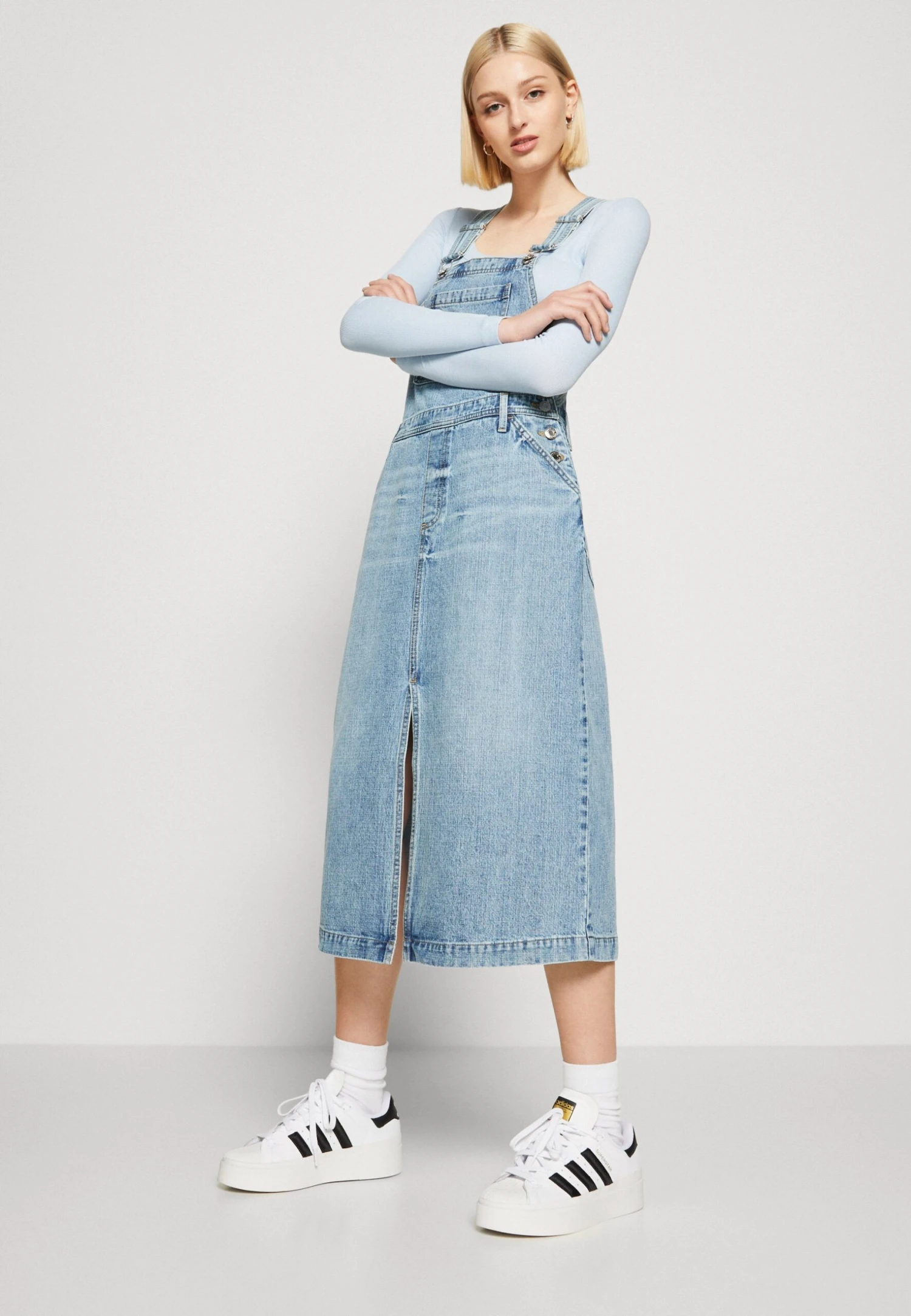 COTTON ON Pinafore Midi Dress - Denim Dress 4 COTTON ON Pinafore Midi Dress - Denim Dress - Image 4