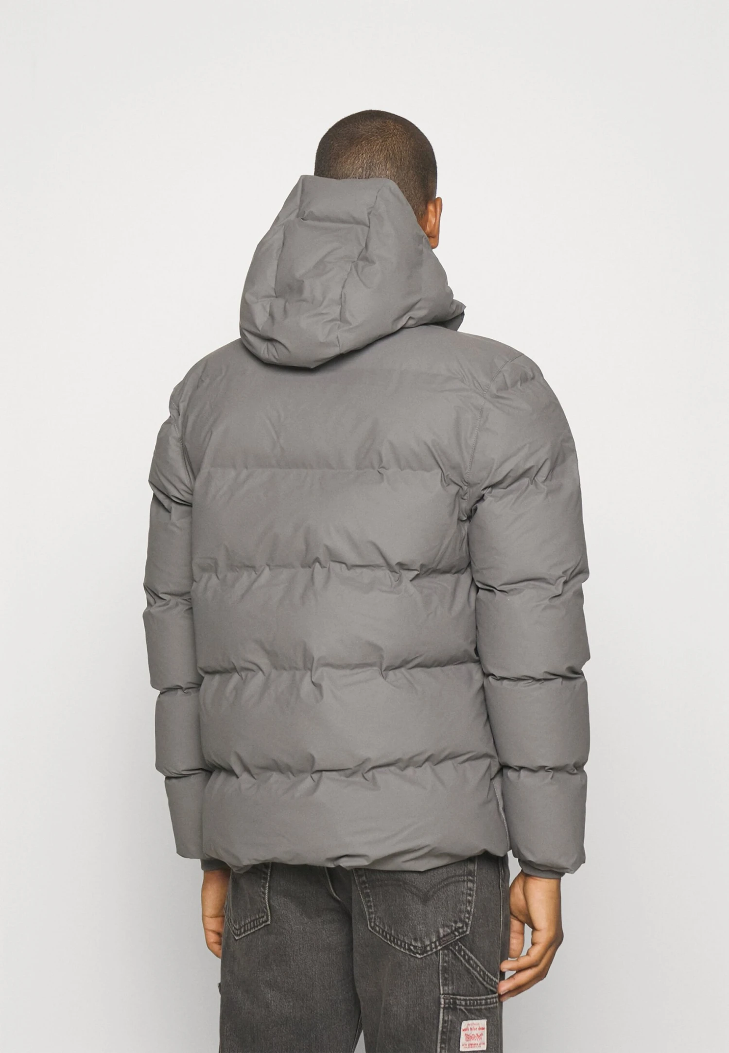 Rains Alta Puffer Unisex - Winter Jacket - Grey 3 Rains Alta Puffer Unisex - Winter Jacket - Grey - Image 3