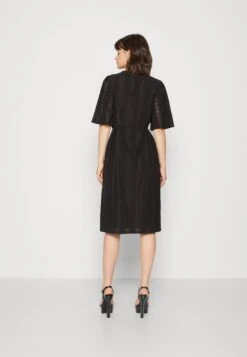 Vila Viagatha V-Neck 2/4 Knee Dress - Day Dress - Black 8 Vila Viagatha V-Neck 2/4 Knee Dress - Day Dress - Black -Modern Classic Shoes Store 0f1bde48d10546909644842615efbafa