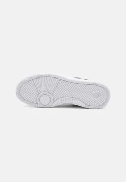 Lacoste L001 SET 224 - Trainers - Noir/blanc 12 Lacoste L001 SET 224 - Trainers - Noir/blanc -Modern Classic Shoes Store 10258b2c207e49c9b0f1a0f0a6b75628