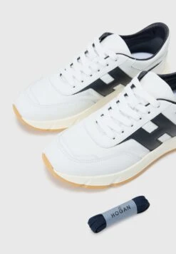 Hogan HYPERLIGHT - Trainers - White -Modern Classic Shoes Store 115475b7774a41ad9513e8a53dbdbd25