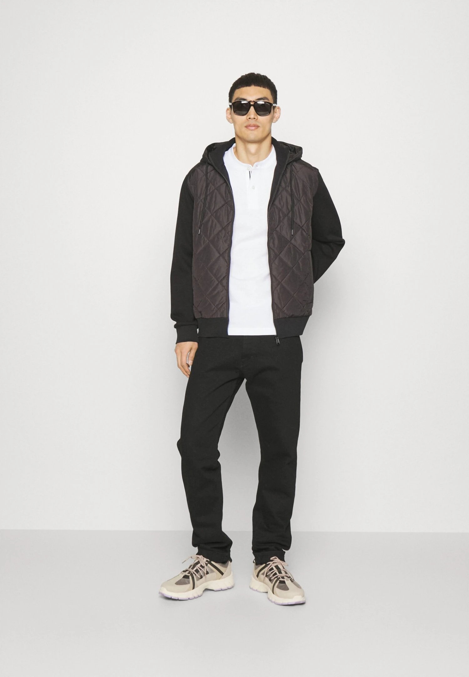 Boss Salvi - Light Jacket - Black 2 Boss Salvi - Light Jacket - Black - Image 2