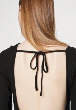 Pieces Pcbreeze Open Back Mini Dress - Jumper Dress - Black 11 Pieces Pcbreeze Open Back Mini Dress - Jumper Dress - Black -Modern Classic Shoes Store 11c5129b030647928fa963cc5bb6fcd5