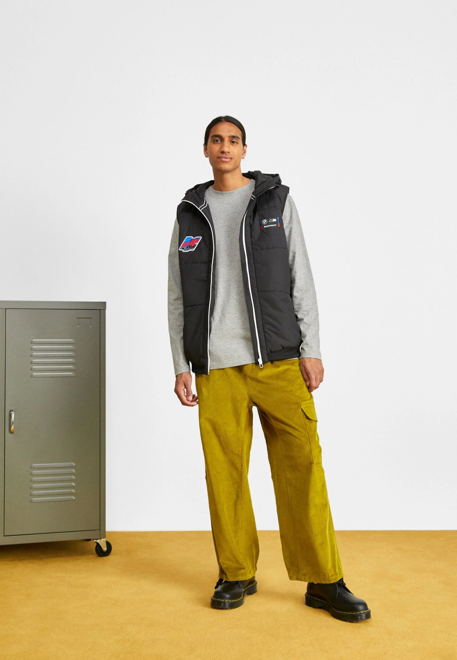 Puma Bmw Statement Race Vest - Waistcoat - Black 2 Puma Bmw Statement Race Vest - Waistcoat - Black - Image 2