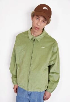 Nike Sportswear Harrington Jacket - Bomber Jacket - Oil Green/White