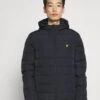 Lyle & Scott Lightweight Puffer Jacket - Light Jacket - Dark Navy