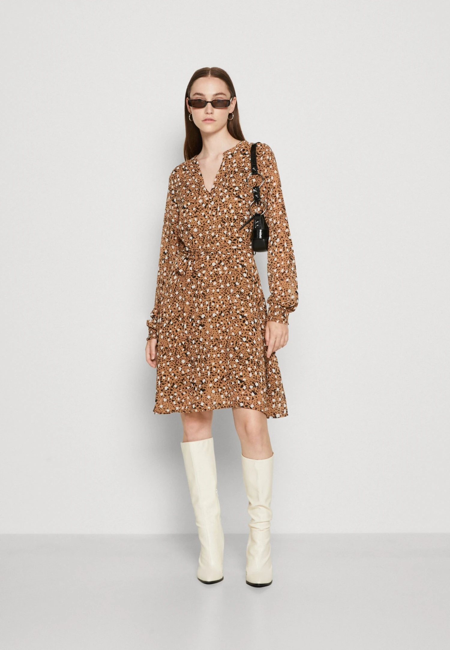 Vila Viadeline Dress - Day Dress 2 Vila Viadeline Dress - Day Dress - Image 2