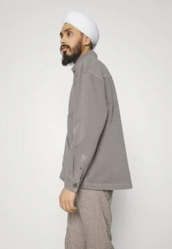 DRYKORN Duard - Denim Jacket - Grey -Modern Classic Shoes Store 18e49985da1f4f8ca7494b299e36cdd1