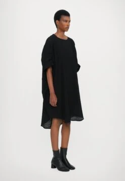 Henrik Vibskov RENEW DRESS - Day Dress - Black -Modern Classic Shoes Store 198cf913f9214a829928f11b1bfdf866