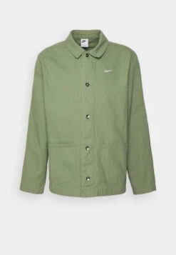 Nike Sportswear Chore Coat - Summer Jacket - Oil Green/White 12 Nike Sportswear Chore Coat - Summer Jacket - Oil Green/White -Modern Classic Shoes Store 19b9d18480854cb7bd165bf0ece7ea2f