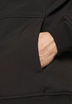 Lyle & Scott Jacket - Summer Jacket - Jet Black -Modern Classic Shoes Store 19f44e3131dd450da62e76f2496c6666