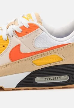 Nike Sportswear Air Max 90 - Trainers - Summit White/Safety Orange/Sesame 13 Nike Sportswear Air Max 90 - Trainers - Summit White/Safety Orange/Sesame -Modern Classic Shoes Store 1b081ea15bd8405c8c45472a94b9a089