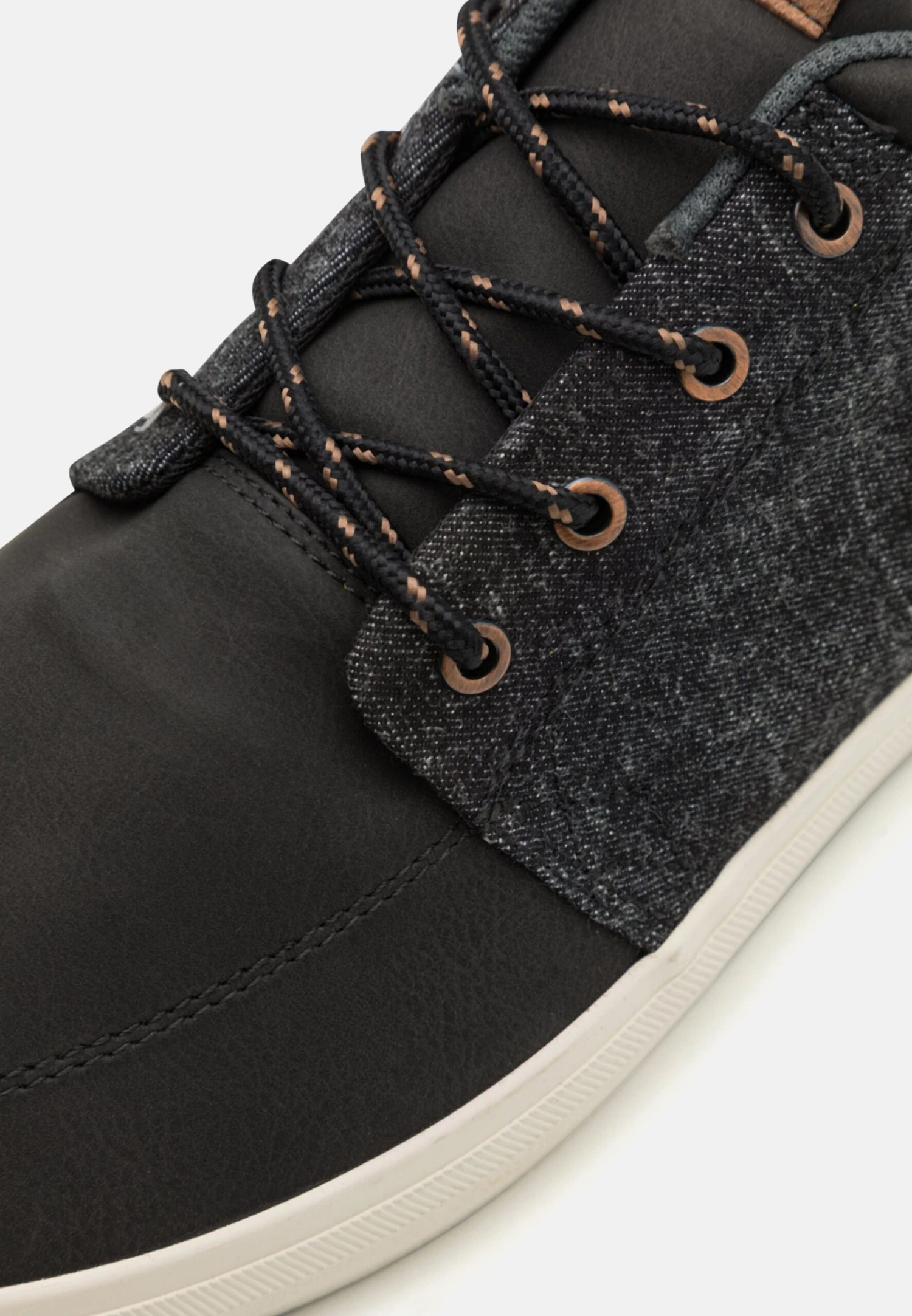 Globe Chukka - Skate Shoes - Black/Denim 6 Globe Chukka - Skate Shoes - Black/Denim - Image 6