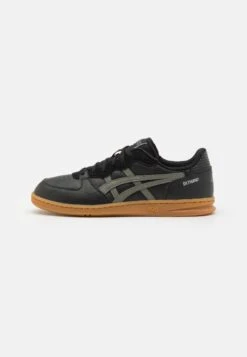 ASICS SportStyle SKYHAND OG UNISEX - Trainers - Graphite Grey/coneflower -Modern Classic Shoes Store 1def2fda58714e348b4d97345102f99f