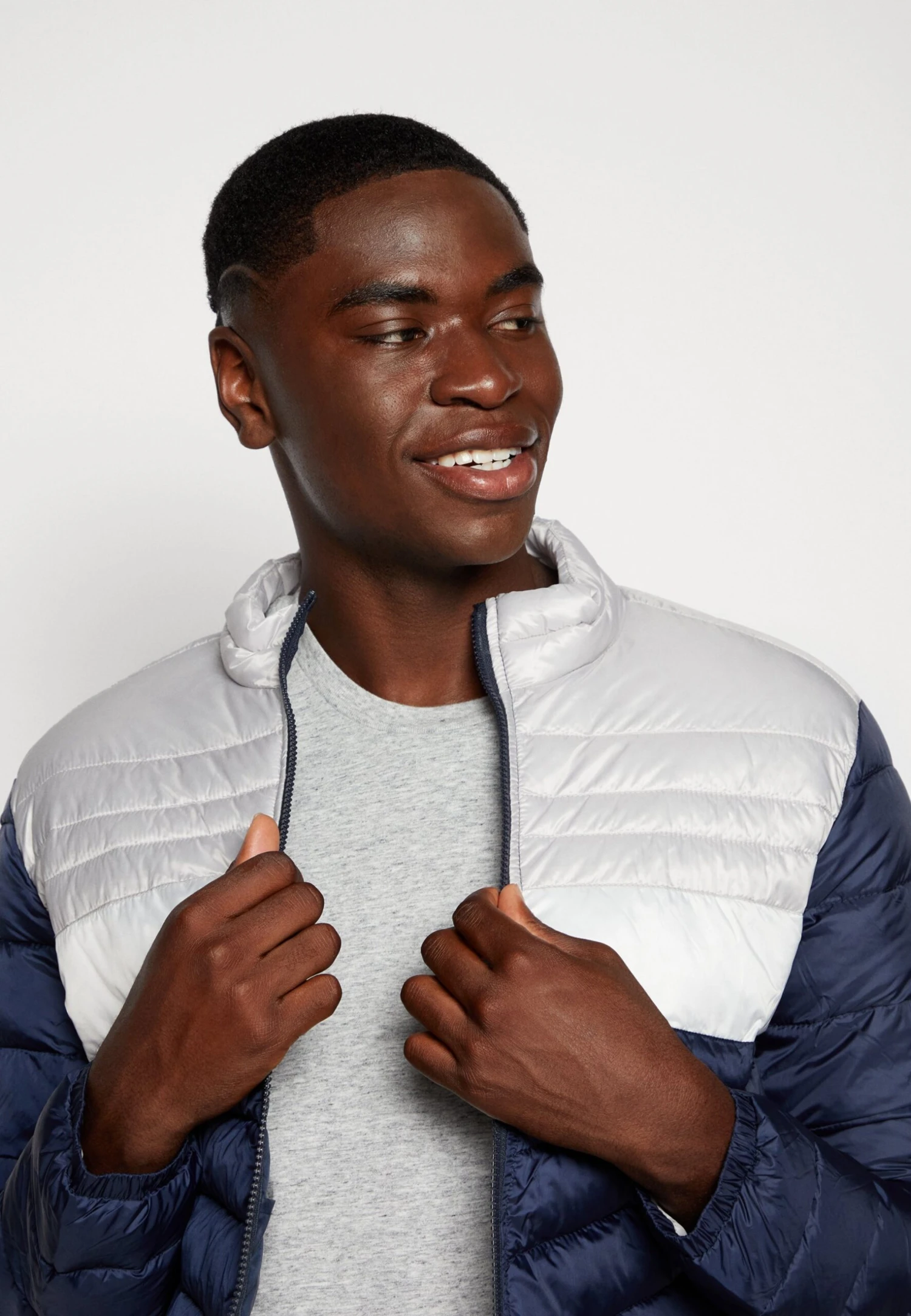 Jack & Jones Jjehero Puffer Collar - Light Jacket - Navy Blazer/Glacier Gray 4 Jack & Jones Jjehero Puffer Collar - Light Jacket - Navy Blazer/Glacier Gray - Image 4