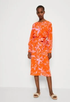 Vero Moda Vmpolliana Inge Calf Dress- Day Dress - Scarlet Ibis/Polliana -Modern Classic Shoes Store 222632d51298466faa55f619e7eedb44