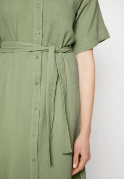 Vero Moda Tall Vmnatali Nia 2/4 Calf Shirt Dress - Shirt Dress - Hellgrün -Modern Classic Shoes Store 228dfadeddfa47b387603b557d4a0b8c