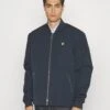 Lyle & Scott Quilted Liner Jacket - Light Jacket - Dark Navy