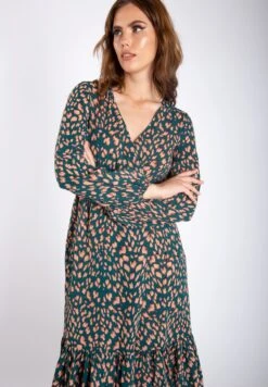 Animal Print Long Sleeve Split Detail Wrap - Day Dress 7 Animal Print Long Sleeve Split Detail Wrap - Day Dress -Modern Classic Shoes Store 23eec1fc2b1c4f099544c08249fff052