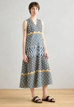 Marc O'Polo DRESS SLEEVELESS V NECK FIT AND FLARE SHAPE CUTLINES PRINTED - Day Dress - Multi/white