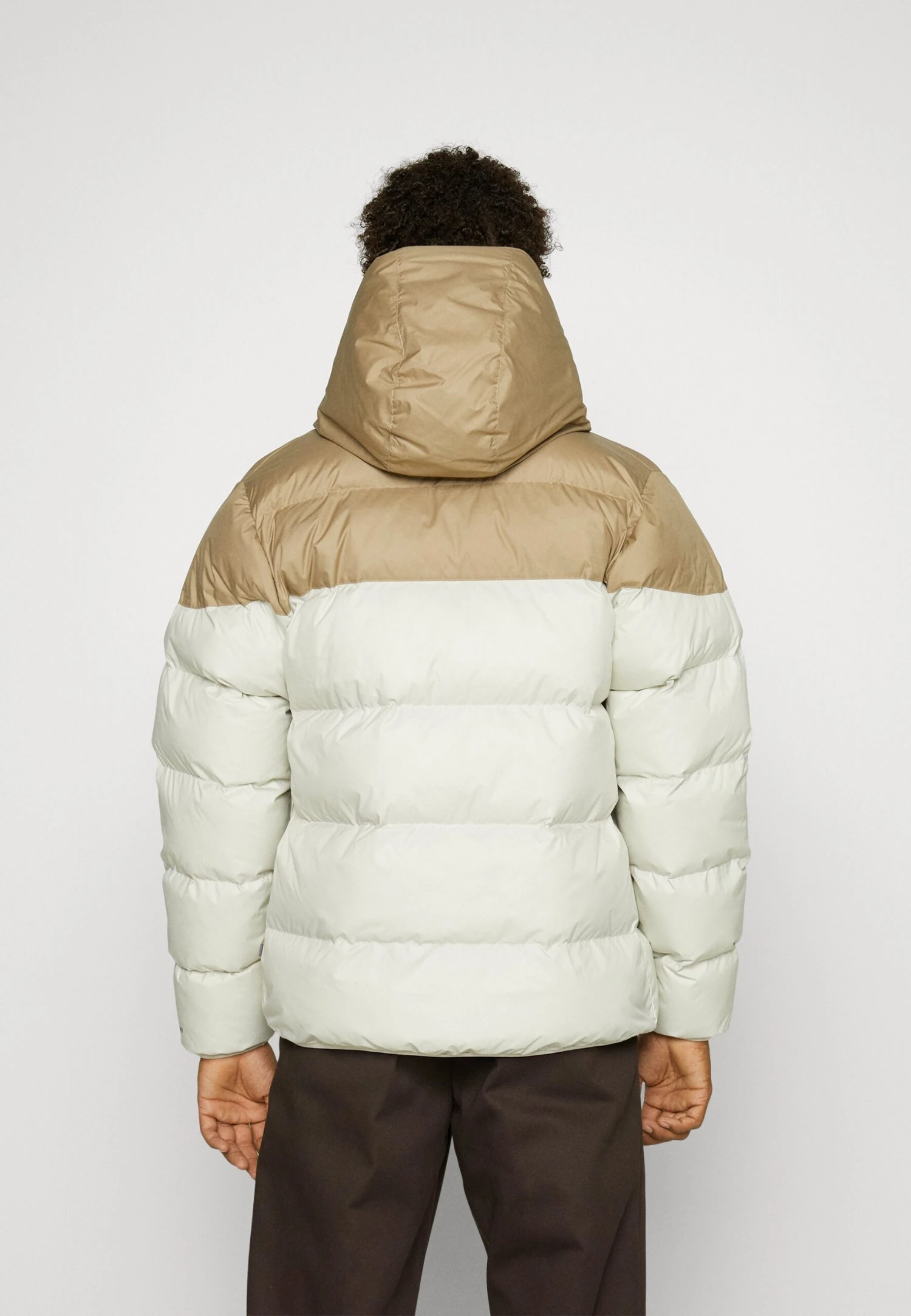 Nike Sportswear Winter Jacket - Khaki/Light Bone/Sail 4 Nike Sportswear Winter Jacket - Khaki/Light Bone/Sail - Image 4