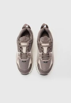 Armani Exchange SPEED - Trainers - Dark Gull Gray/driftwood 10 Armani Exchange SPEED - Trainers - Dark Gull Gray/driftwood -Modern Classic Shoes Store 27073bea5b37482e87826ef0df7dab3f