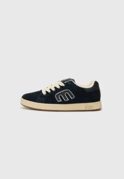 Etnies CALLICUT UNISEX - Skate Shoes - Stone -Modern Classic Shoes Store 2723ed6d6570479cabeb7d51019bf676