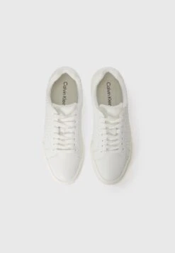 Calvin Klein Jeans CUPSOLE - Trainers - Triple Bright White -Modern Classic Shoes Store 27edb0effc8c414aab920cf8a14003d1