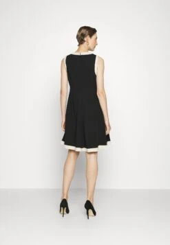DKNY Fit And Flare Mini Dress - Jumper Dress - Black/Elegant Beige 8 DKNY Fit And Flare Mini Dress - Jumper Dress - Black/Elegant Beige -Modern Classic Shoes Store 28974037f9b44b80811036a5adcb49fc