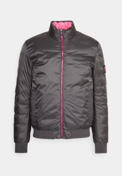 BELSTAFF Reversible Flash Circuit Jacket - Down Jacket - Granite Grey/Neon Pink -Modern Classic Shoes Store 28dcf5659d424fe98f24b2821eebc038