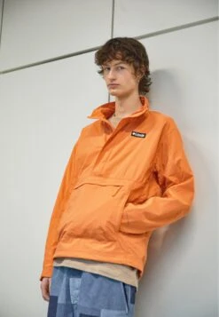 Columbia Deschutes Valley™ Wind Shell - Windbreaker - Desert Orange