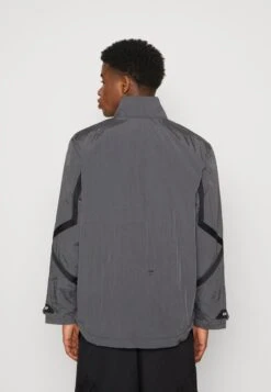Jordan Summer Jacket - Dark Shadow