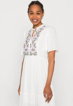 Pieces Pcveia Dress - Day Dress - Cloud Dancer -Modern Classic Shoes Store 2ba6a2bed85349d2a8996ccf70d2228f