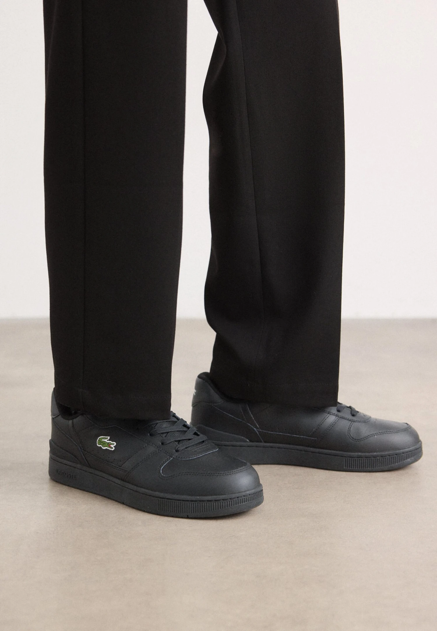 Lacoste T CLIP SET 224 - Trainers - Noir 2 Lacoste T CLIP SET 224 - Trainers - Noir - Image 2