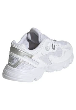 Adidas Originals Astir C - Trainers - Ftwr White/Ftwr White/Silver Met. -Modern Classic Shoes Store 2cbad6ba52ca429886351a9d9213f46b