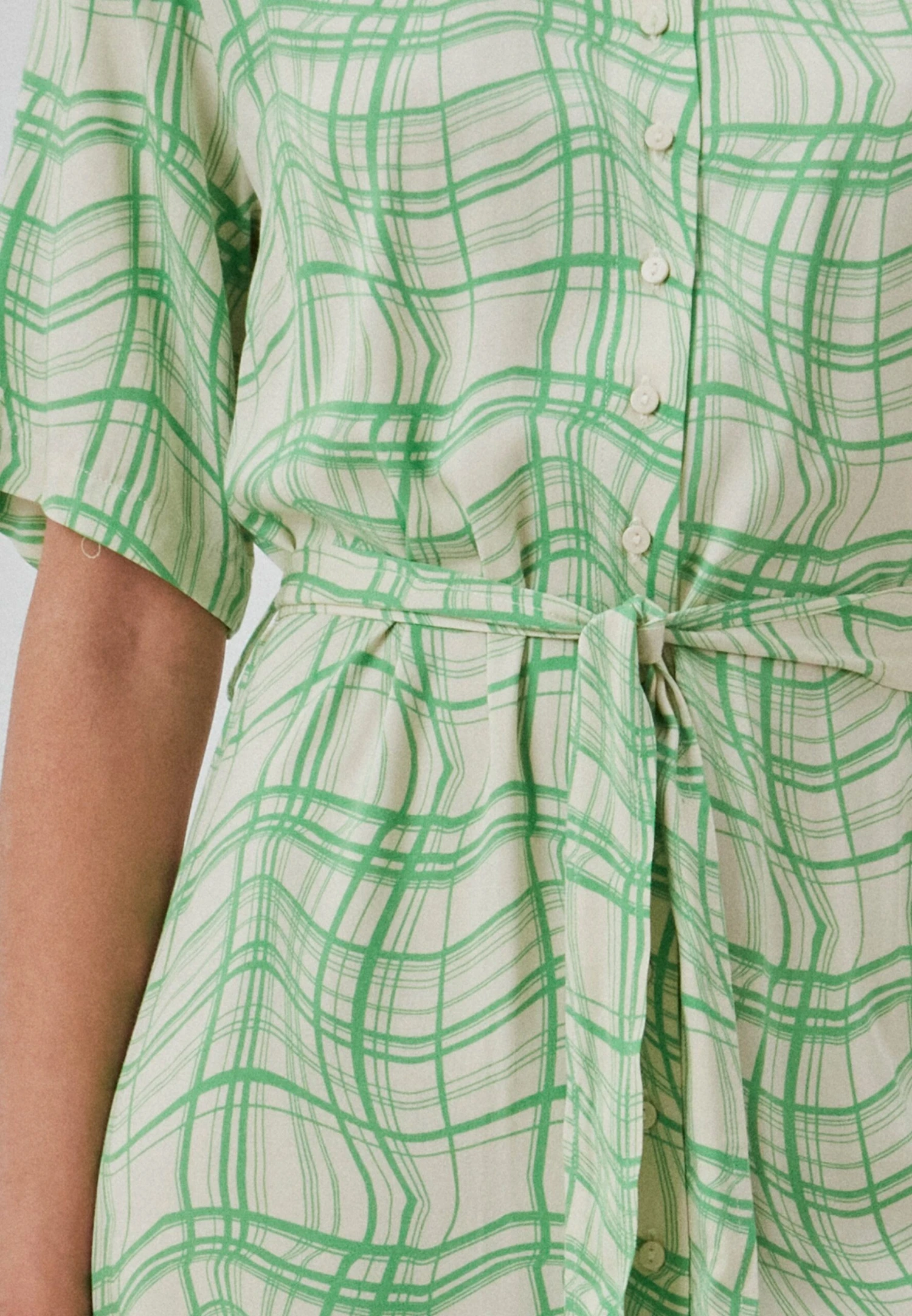 Modström Carsen Print Dress - Shirt Dress - Green 4 Modström Carsen Print Dress - Shirt Dress - Green - Image 4