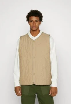 Nike Sportswear Vest - Waistcoat - Khaki -Modern Classic Shoes Store 2dcc311ff959407d8591a163d0169adf