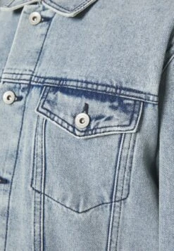 Redefined Rebel Baker Jacket - Denim Jacket - Bleach -Modern Classic Shoes Store 2e83523171c64d398566818caf80d2f0