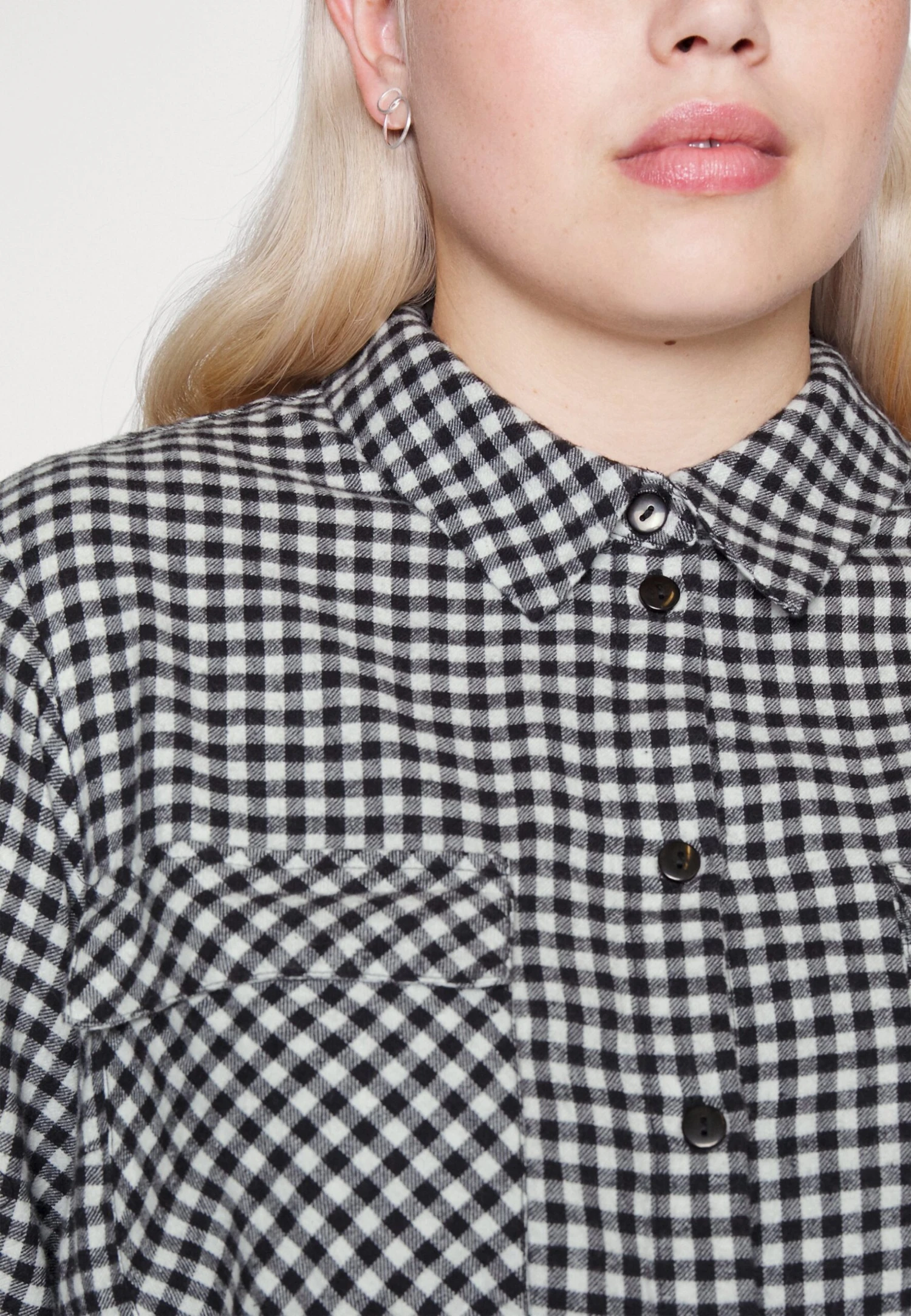 Nmerik Shirt Dress Wvn Curve - Day Dress - Black/White 5 Nmerik Shirt Dress Wvn Curve - Day Dress - Black/White - Image 5