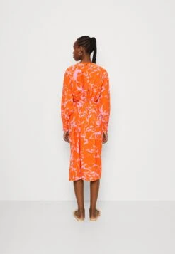 Vero Moda Vmpolliana Inge Calf Dress- Day Dress - Scarlet Ibis/Polliana -Modern Classic Shoes Store 2fa33ba07337409ca5c2699606b6dd77