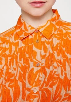 YAS Lefira 2/4 S Noos - Day Dress -Modern Classic Shoes Store 2faa8f94ea154bfea42c16c6caed2710