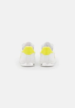 DKNY Abeni Lace Up- Trainers - Bright White/Chartreuse 10 DKNY Abeni Lace Up- Trainers - Bright White/Chartreuse -Modern Classic Shoes Store 334514bed7d74e1097c367431c9aa275