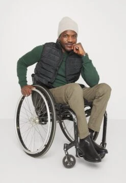 Pier One Waistcoat - Black 17 Pier One Waistcoat - Black -Modern Classic Shoes Store 336bb9182f0a4a37bec68dd5919004c6