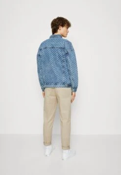 Redefined Rebel Reagan Jacket - Denim Jacket - Light Blue -Modern Classic Shoes Store 355ff25a14fa482c9062e727b6684cde