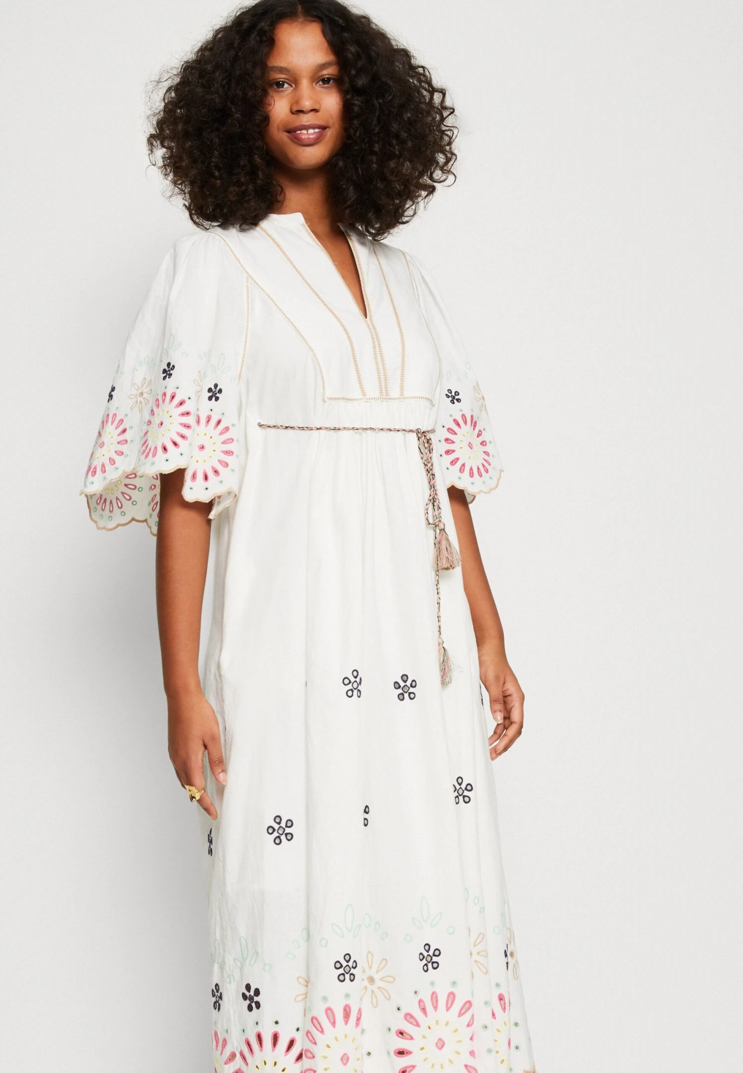 Scotch & Soda Broderie Dress - Day Dress - Vanilla White 4 Scotch & Soda Broderie Dress - Day Dress - Vanilla White - Image 4